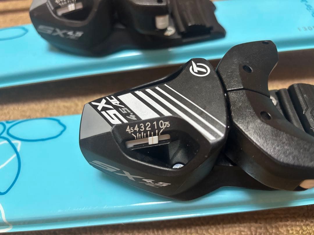 スキー板130 美品。