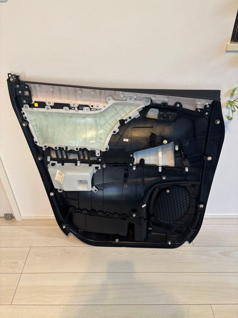 30アルファード　ヴェルファイア純正ドアトリム　JBL 内張り