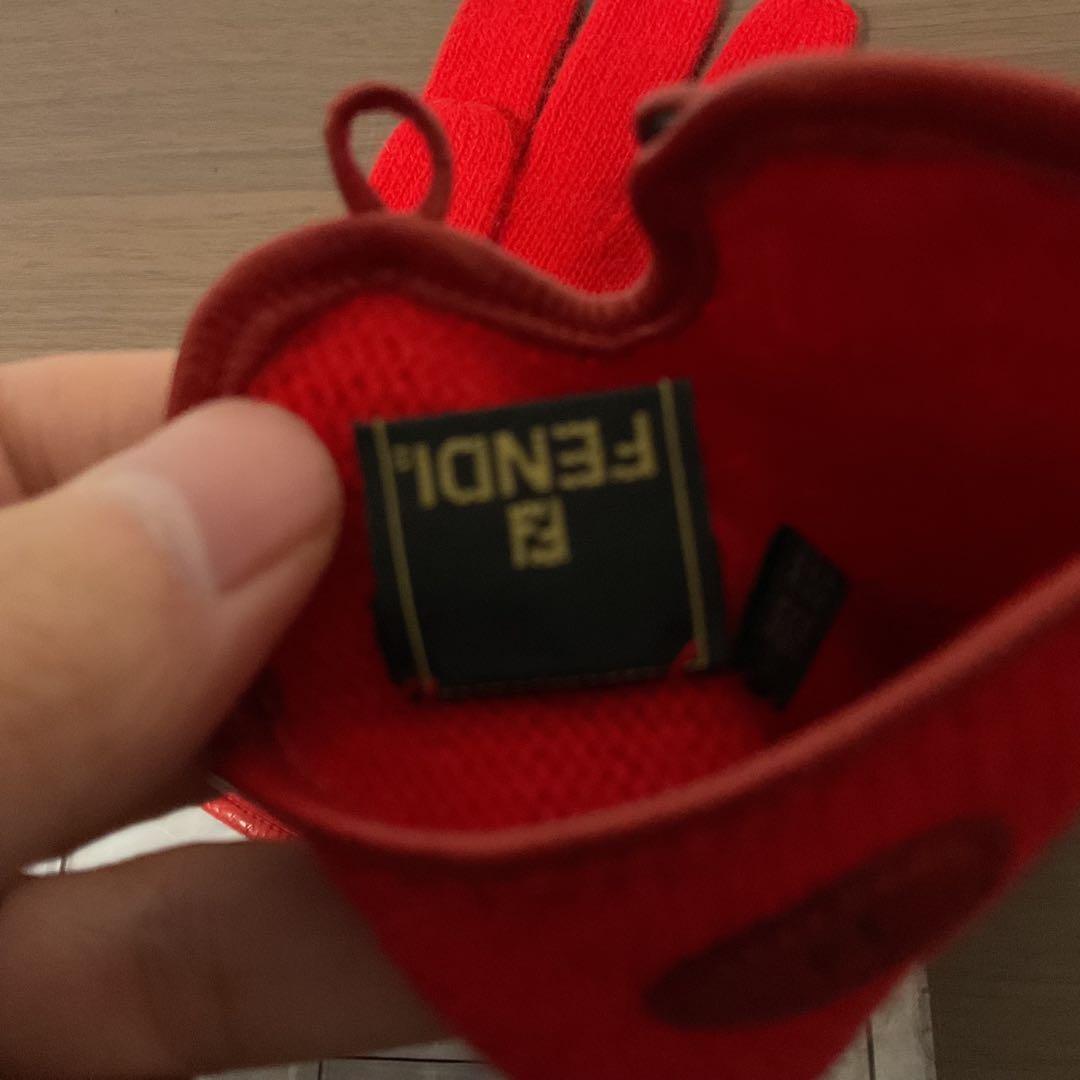 ☆開店セール☆ 新品未使用 美品 フェンディ ズッカ ウール×アンゴラ 手袋