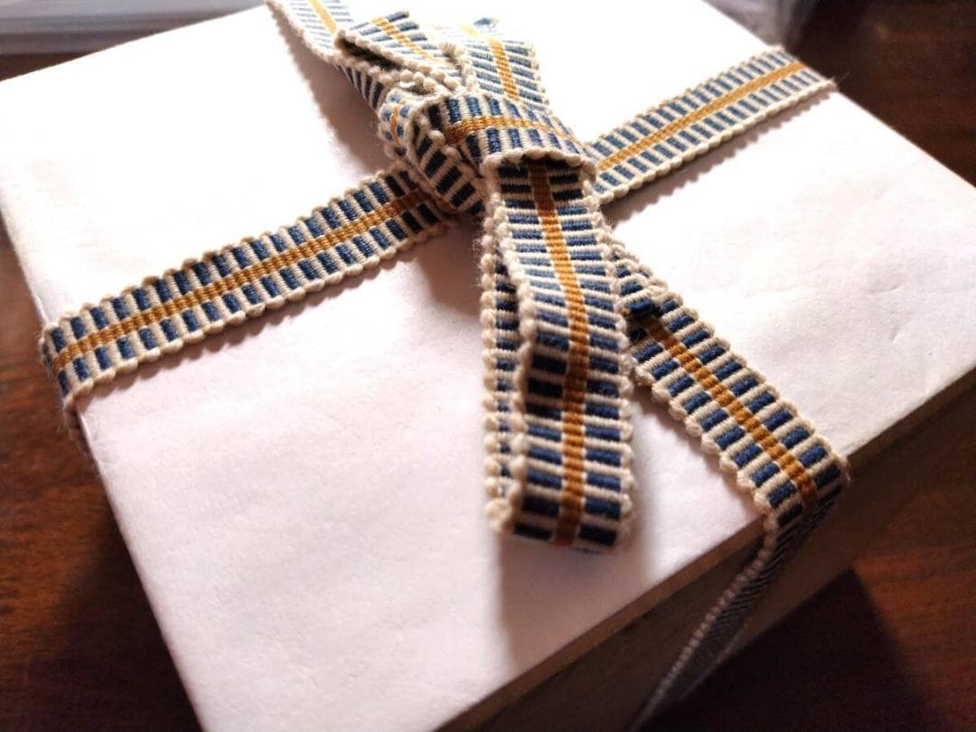 人間国宝 三代徳田八十吉 耀彩いっぷく碗 共箱 九谷焼 磁器茶碗 湯呑み 湯呑