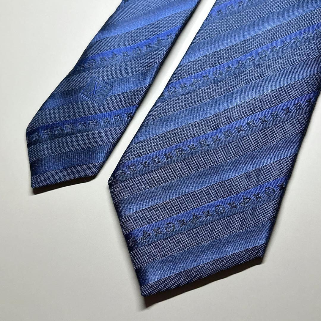 箱入り ルイヴィトン　マイクロモノグラム　ネクタイ