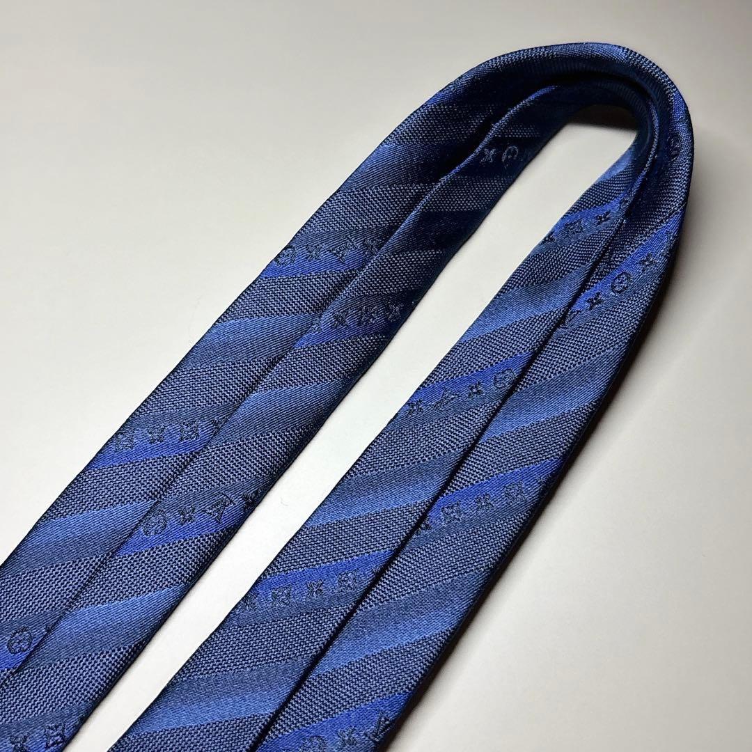 箱入り ルイヴィトン　マイクロモノグラム　ネクタイ