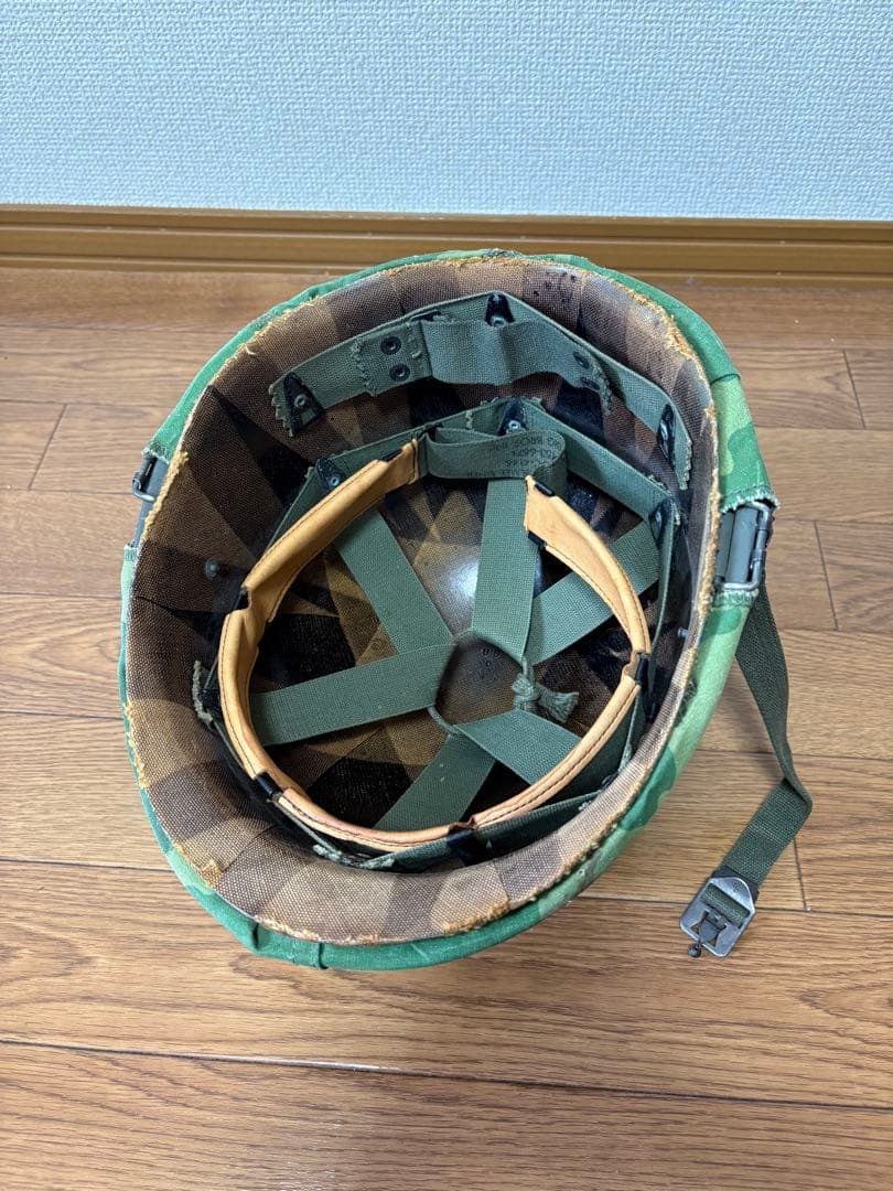 米軍実物　M1ヘルメット