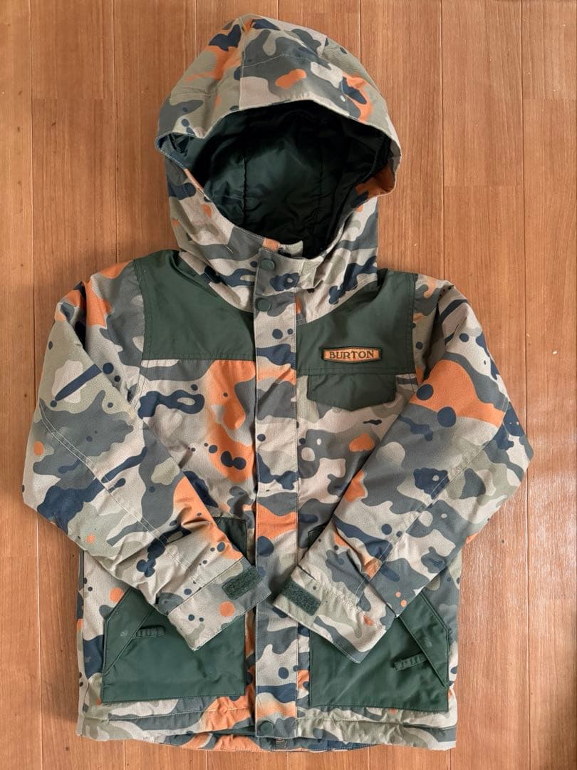 Burton バートン　カモフラージュ柄ウェア上下セット