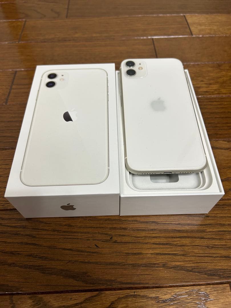 Apple iPhone 11 ホワイト 本体と箱付き　128G