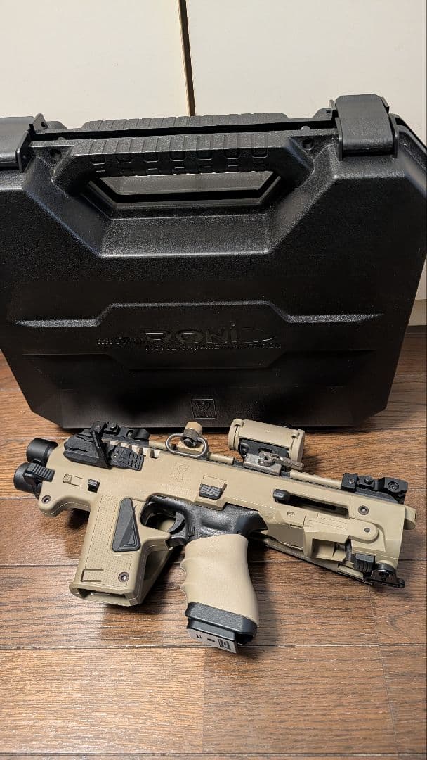 CAA タイプ Micro RONI+G18cガスガン+caaケース+おまけ