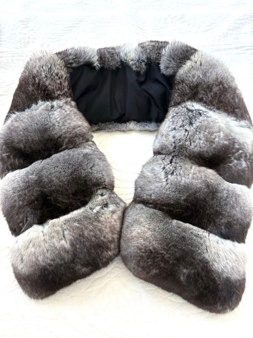 チンチラファー　マフラー　ふっくらリアルファー　染めなし