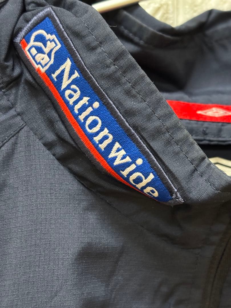 UMBRO　アンブロ　イングランド代表モデル　プルオーバー　アノラック　ベッカム