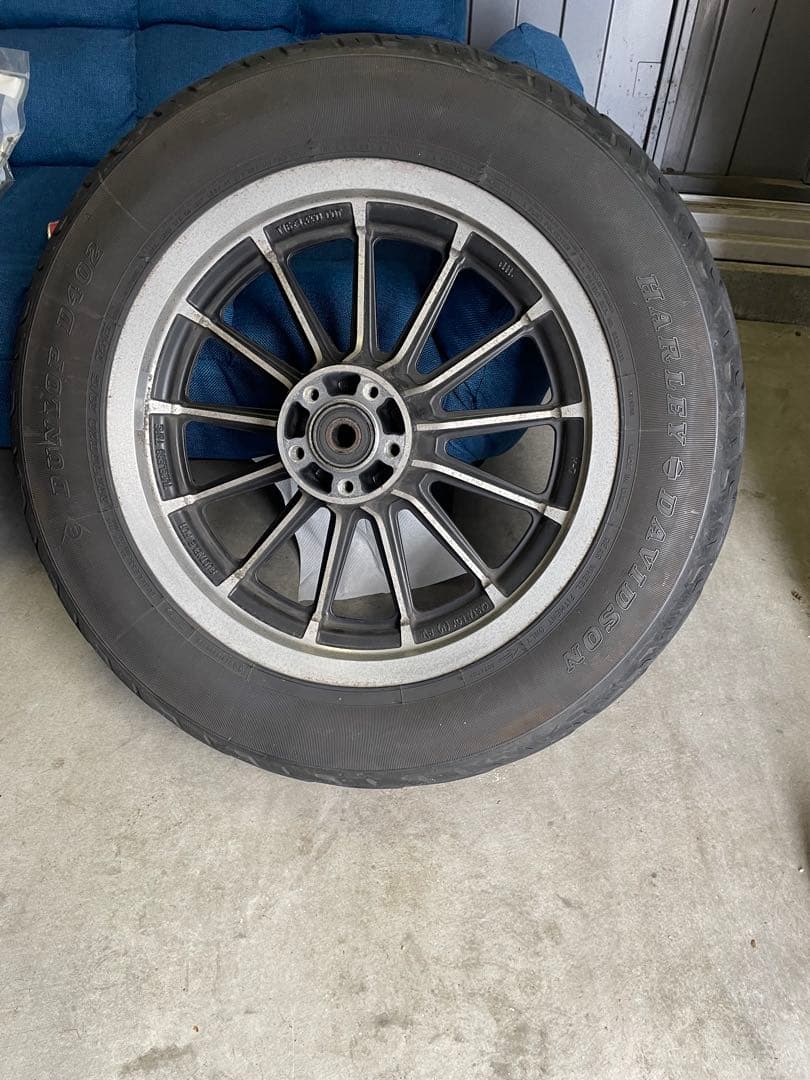 ハーレーダビッドソン　リヤホイール