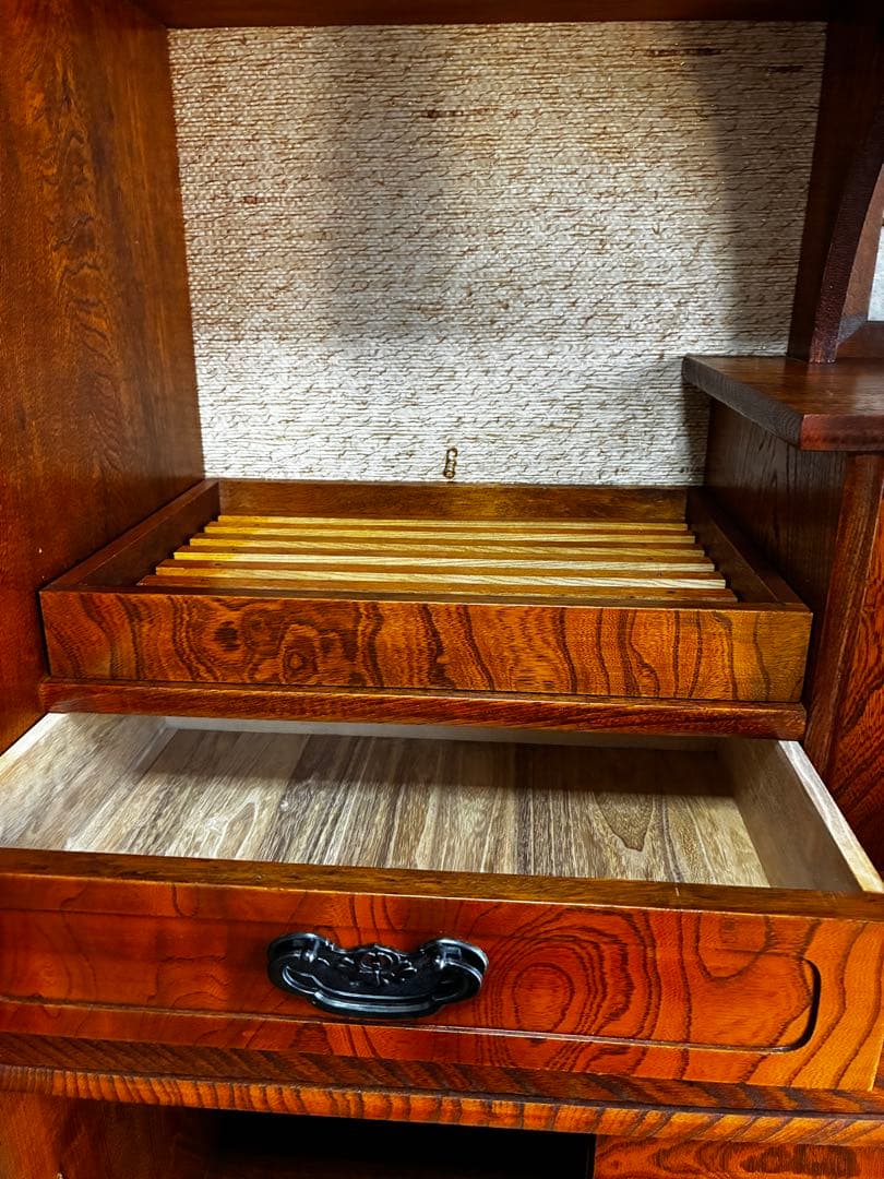 Grace です/昭和レトロ　欅調 茶箪笥／飾り棚