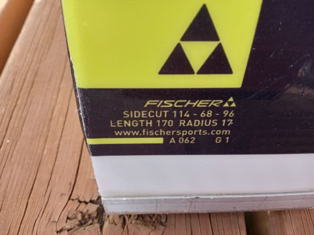 Fischer スキー板 ホワイト/イエロー