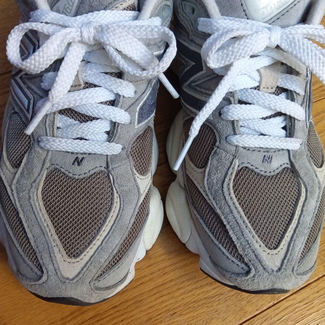 ニューバランス　9060 スニーカー　グレー　23cm