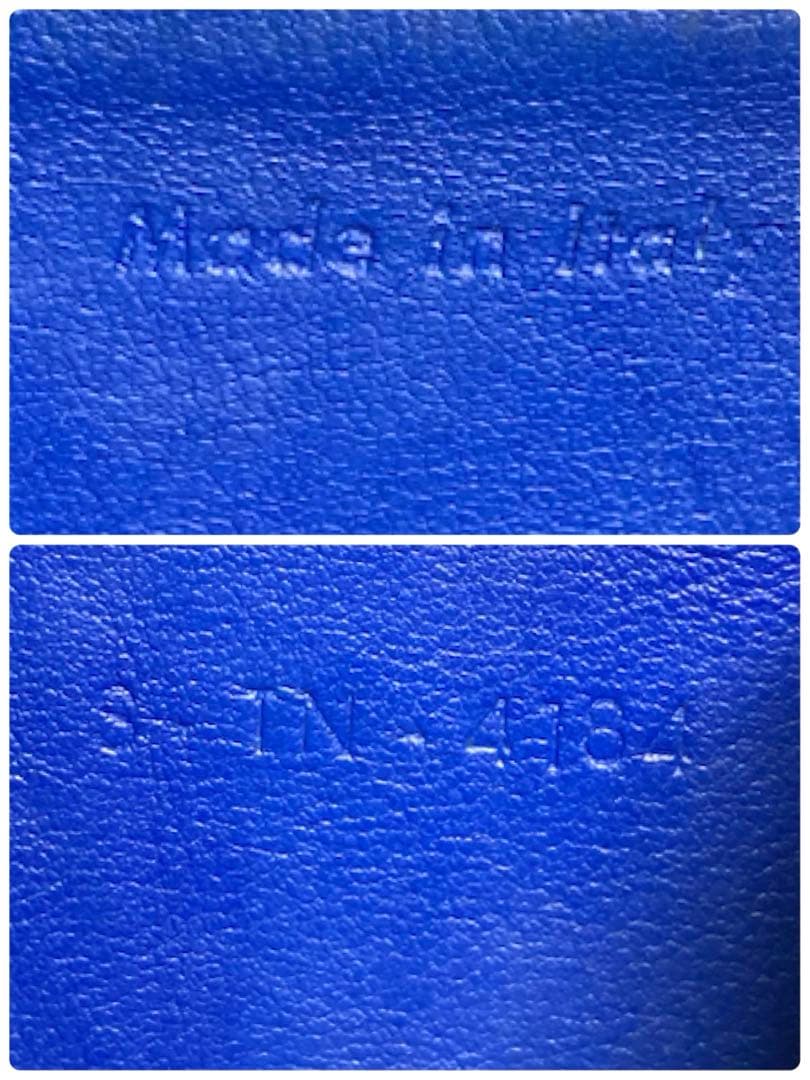 セリーヌ　レザー　キーリング付き　L字ファスナー ケース　財布　ブルー系