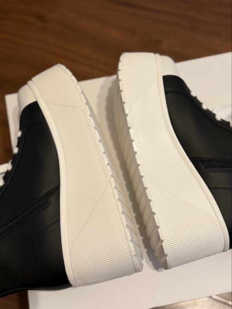 鈴木亜美さん　プラットフォームハイカットスニーカー　Lサイズ