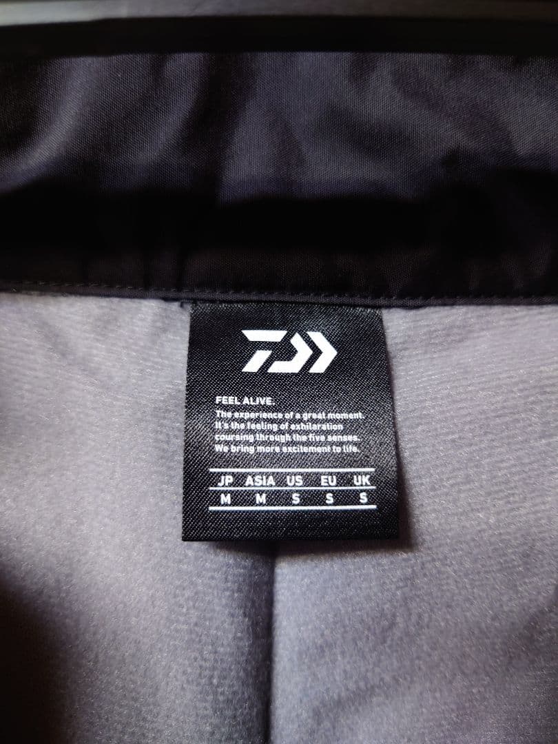 Daiwa GORE-TEX フィッシングジャケット M ベージュ/ブラック