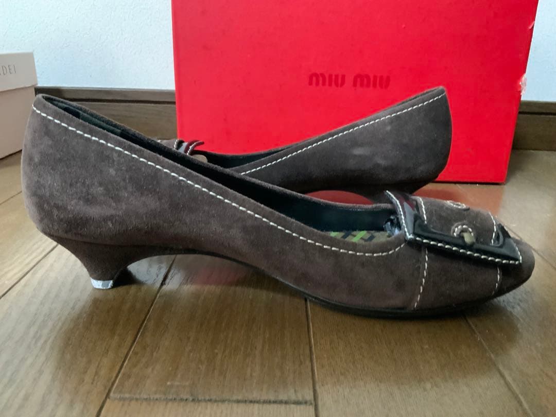 miu miu パンプス