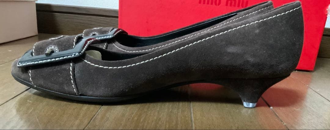 miu miu パンプス