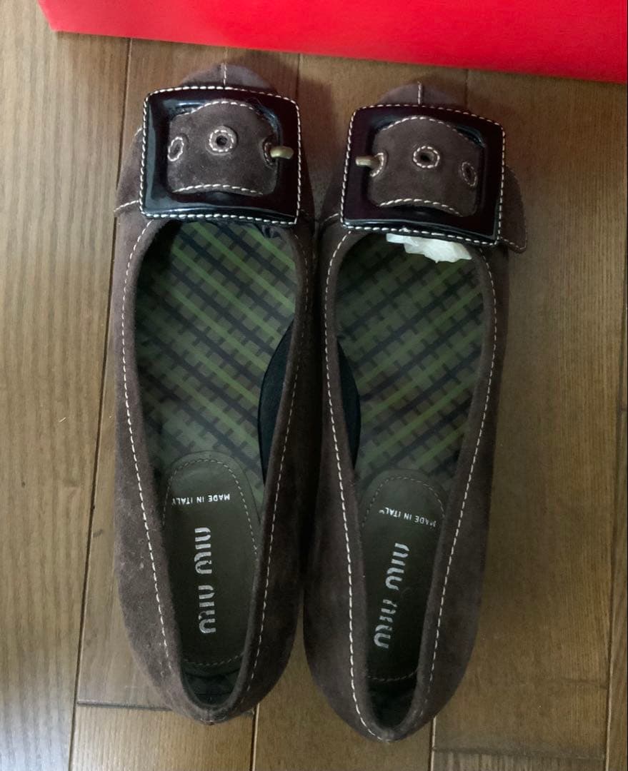 miu miu パンプス