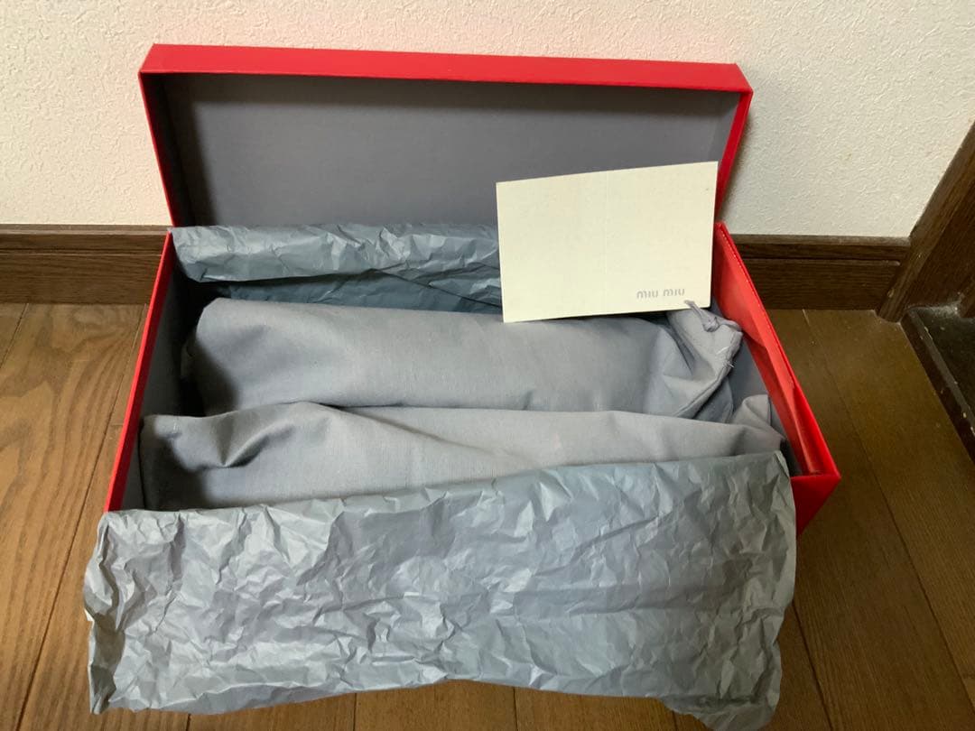 miu miu パンプス