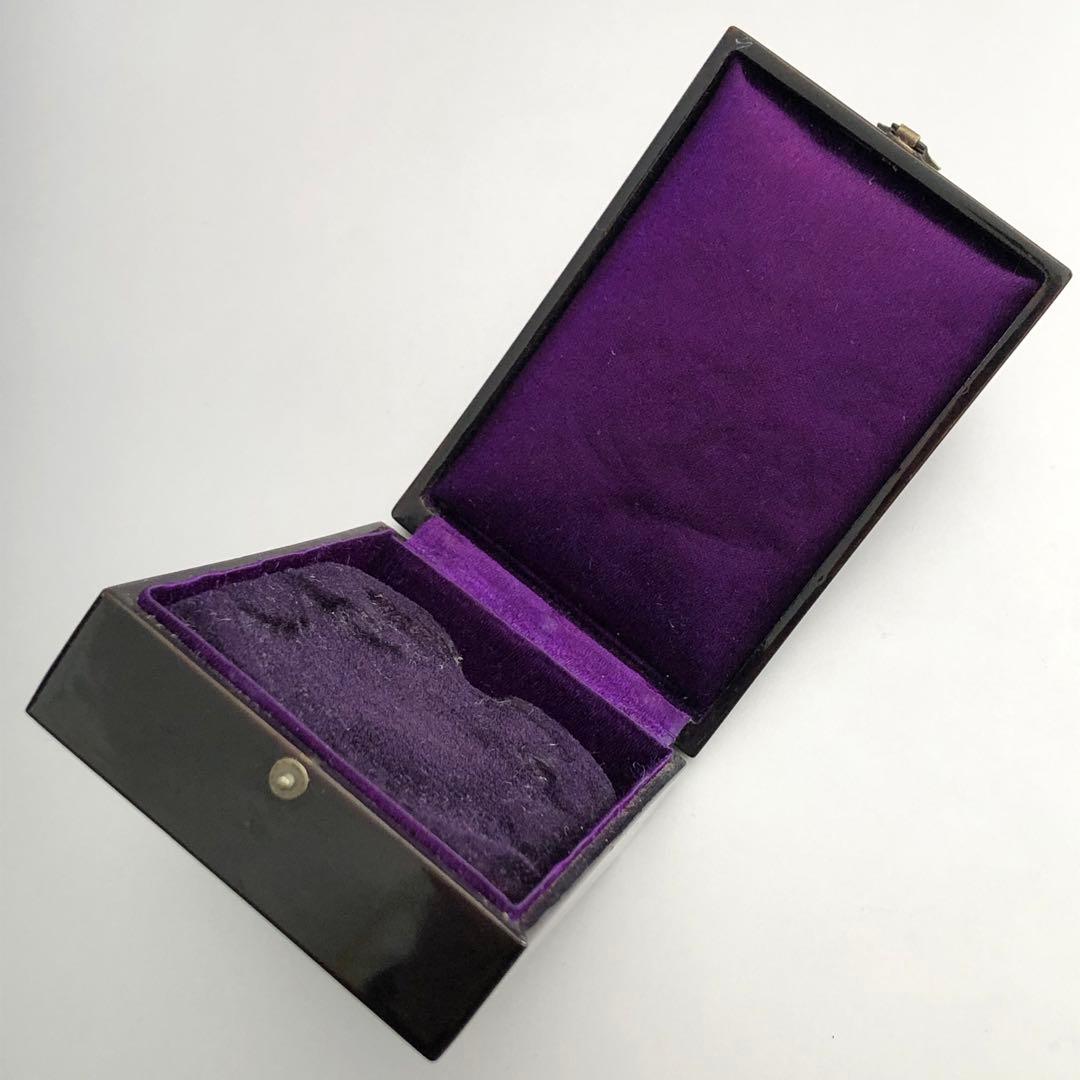 【送料無料】 旧日本軍 陸軍 海軍 記章 徽章 功六級金鵄勲章 略綬 共箱 銀製