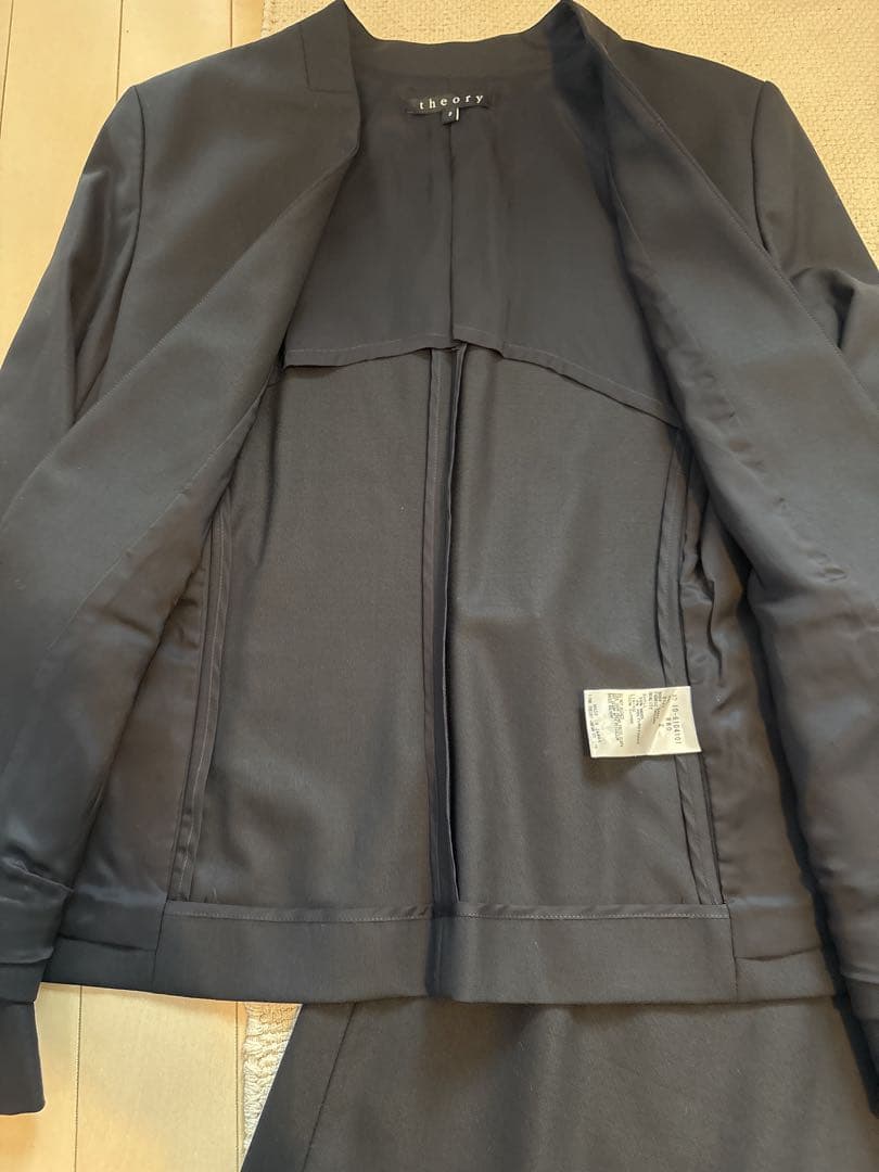 【Theory】ノーカラー セットアップ スカート