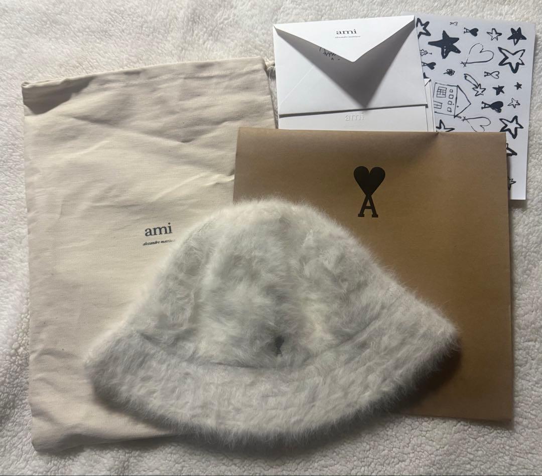 AMI PARIS アミパリス バケットハット ホワイト