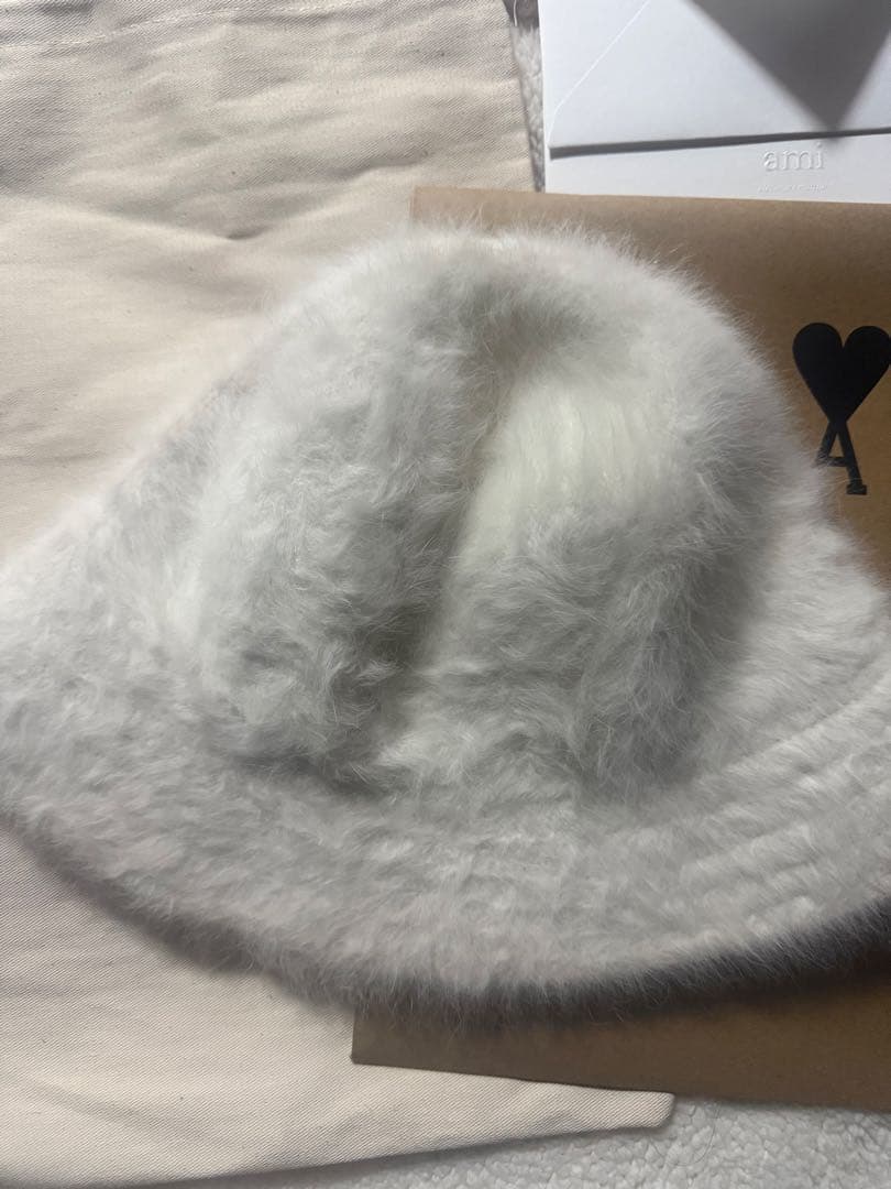 AMI PARIS アミパリス バケットハット ホワイト