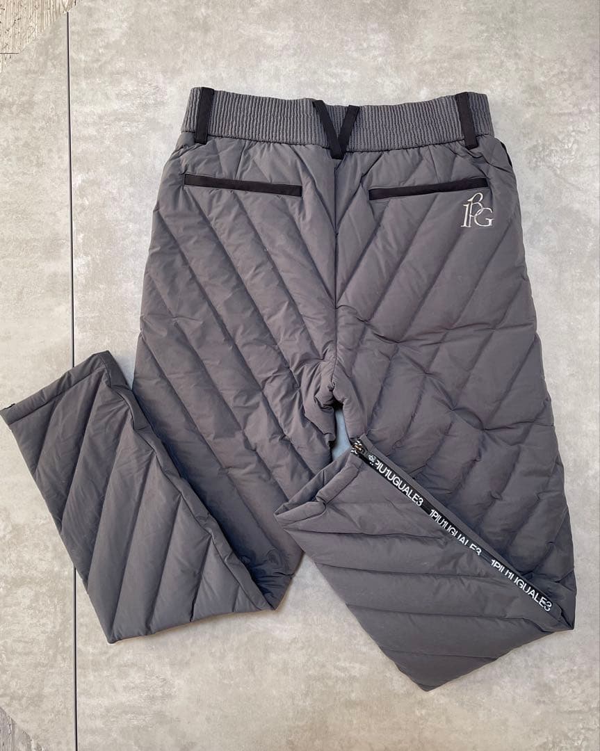 【美品】ウノピュウノウグーレトレ Ｖ(Ｌ) DOWN PANTS［GRAY］