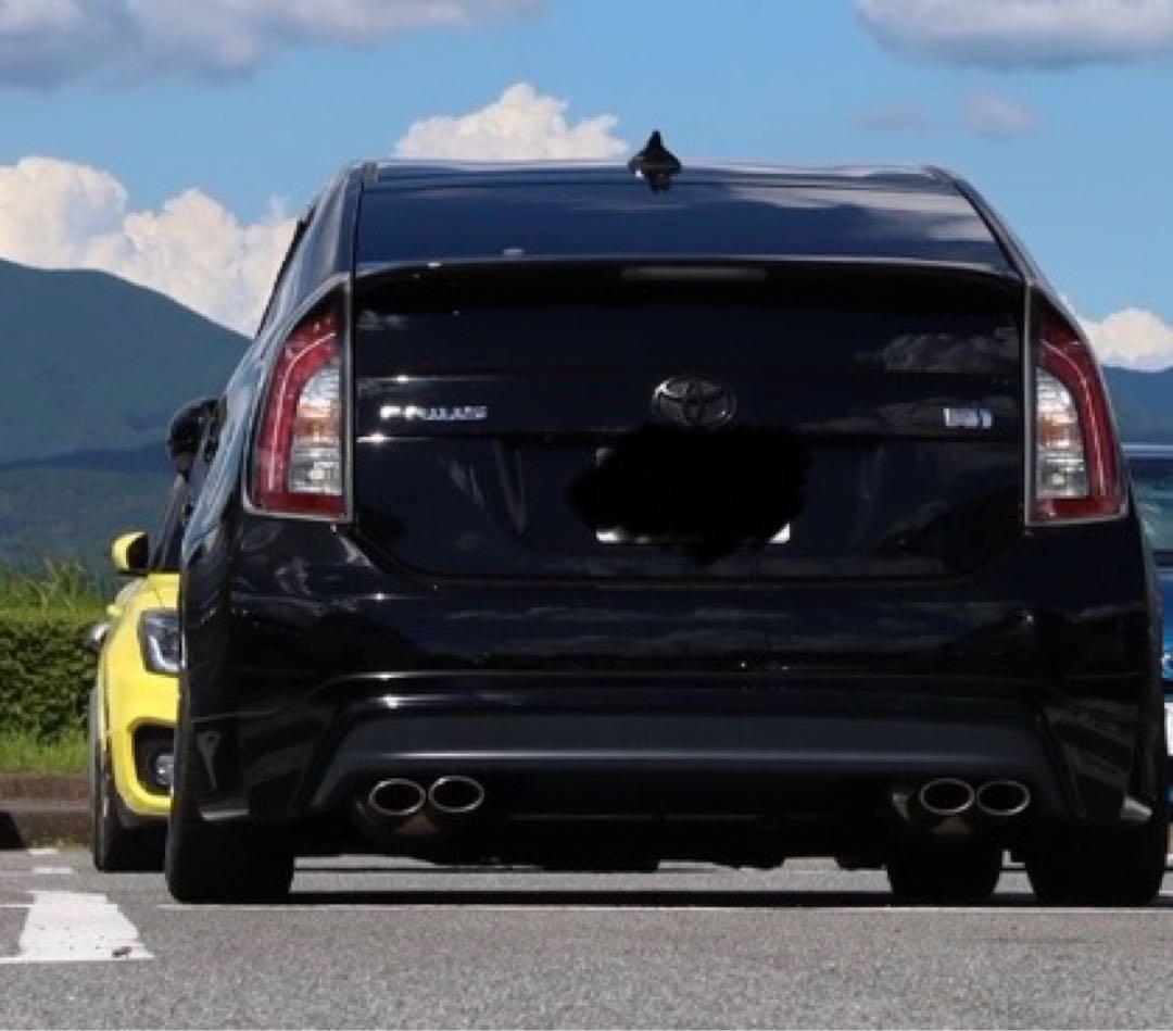 プリウス 30 GANADORマフラー