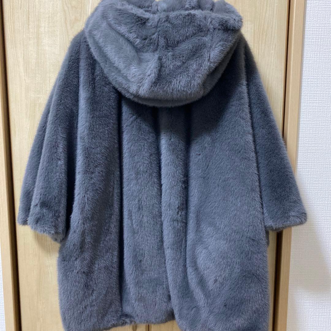 新品　カデュネ ファーコート チャコール