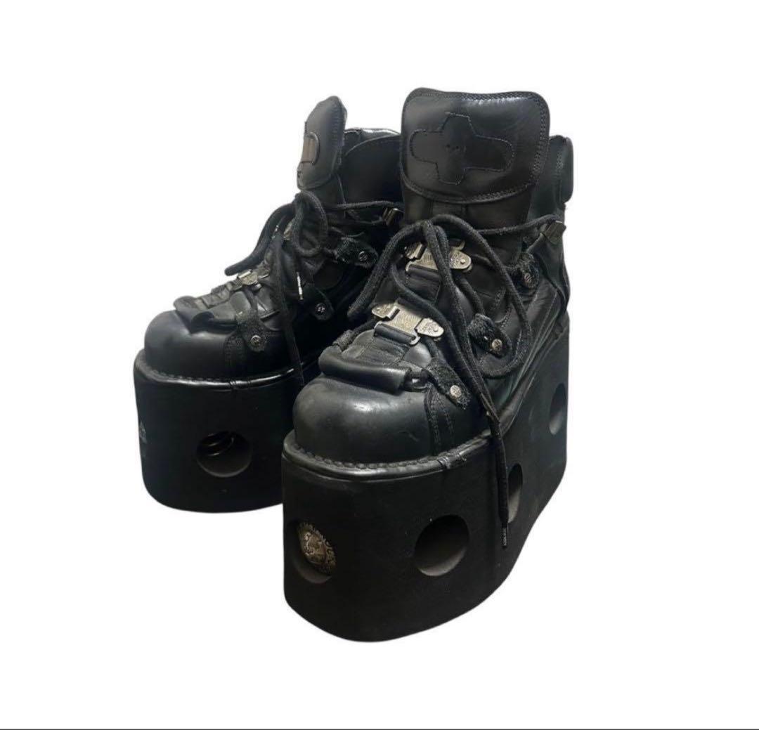 New rock 厚底ブーツ