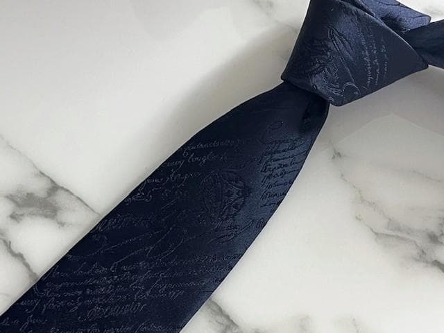 【新品未使用】 Berluti ベルルッティネイビー ネクタイ カリグラフィー