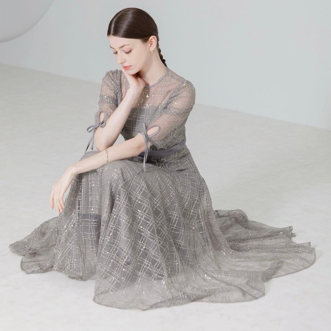 【限定値下げ】LEJA チェック刺繍スパンコール袖リボンワンピースドレス