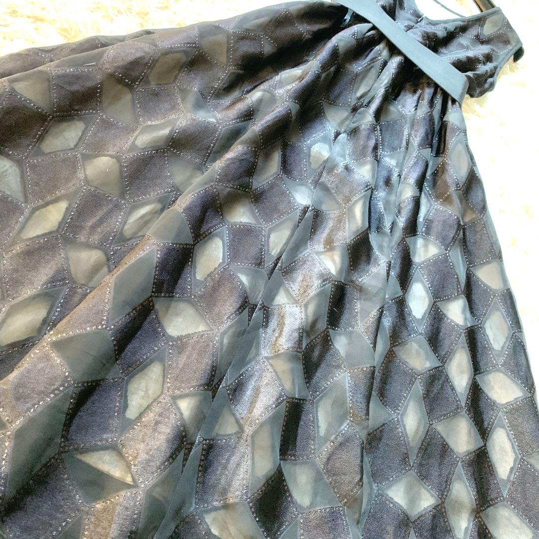 新品✨ 高級感 グレースクラス メタリックキカジャガードドレス ワンピース