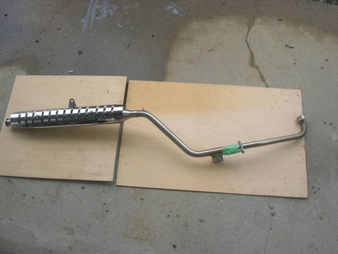 ホンダJA45110クロスカブマフラー