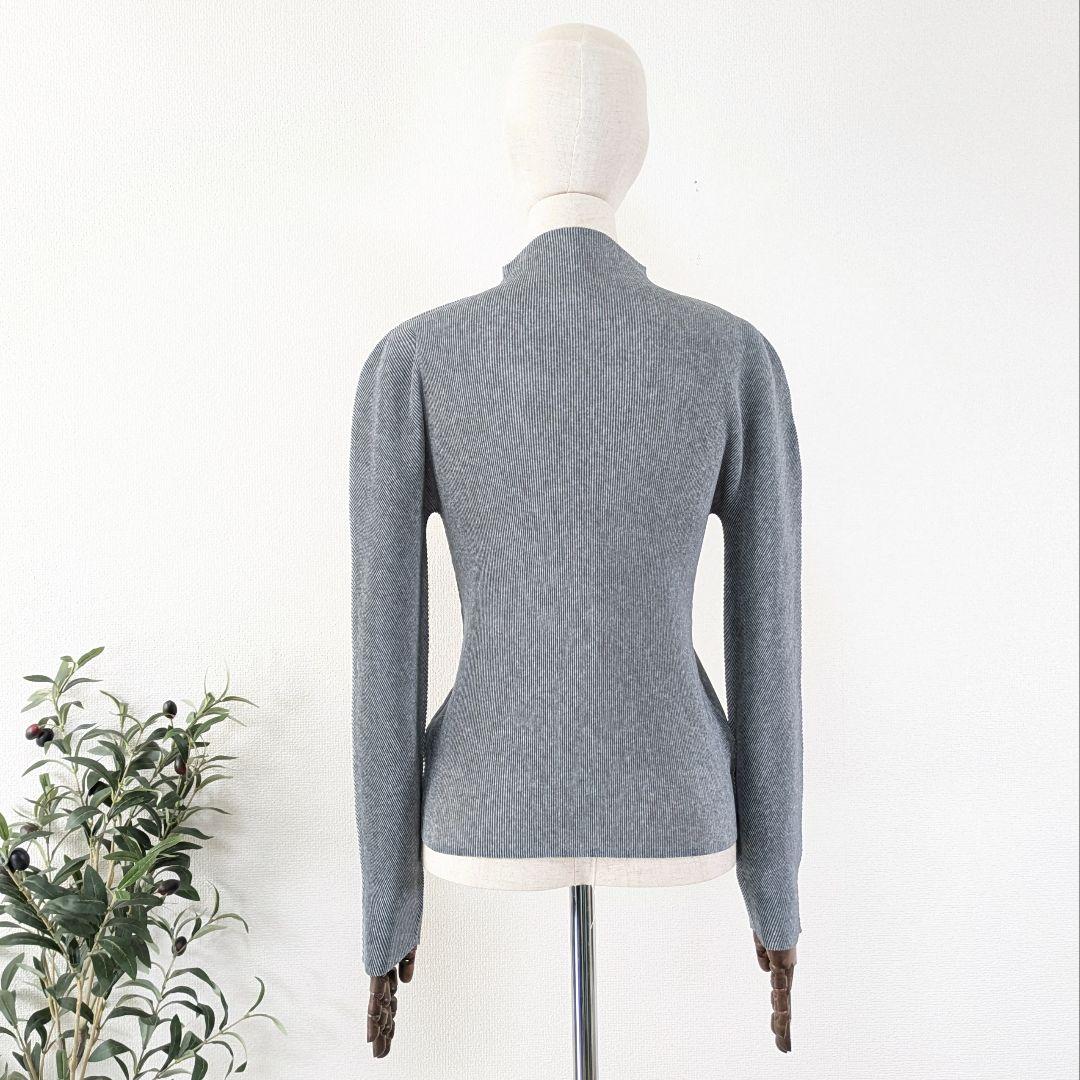 プリーツプリーズ　イッセイミヤケ　モックネック　カットソー　ミスト　3