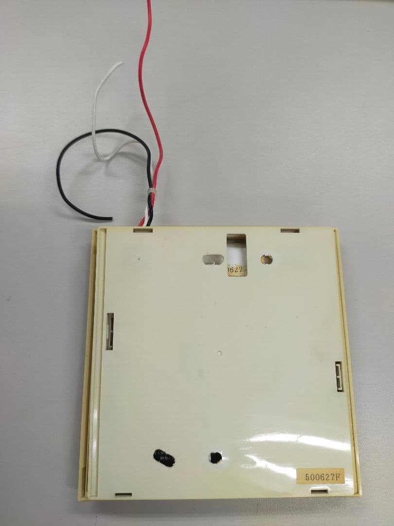 SANYO エアコン用リモコン RCS-SH80T ③