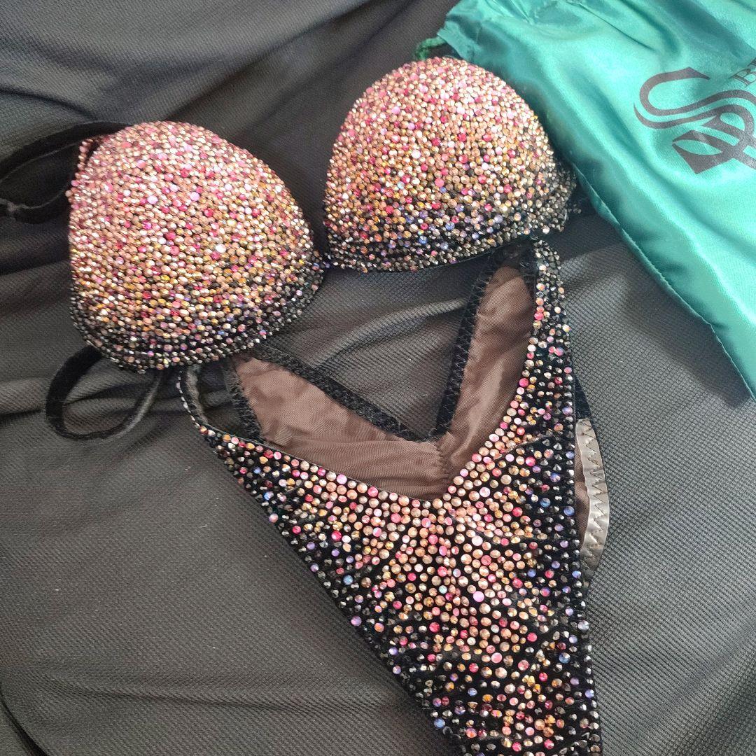 美品！SVビキニ　コンテストビキニ85D