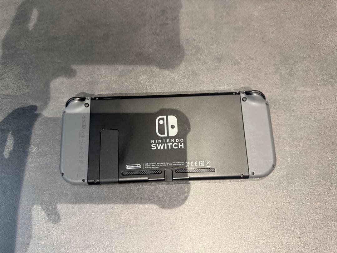 Nintendo Switch 本体　ブラック　箱・収納ケース