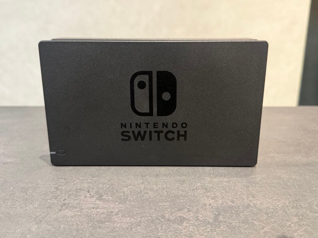 Nintendo Switch 本体　ブラック　箱・収納ケース