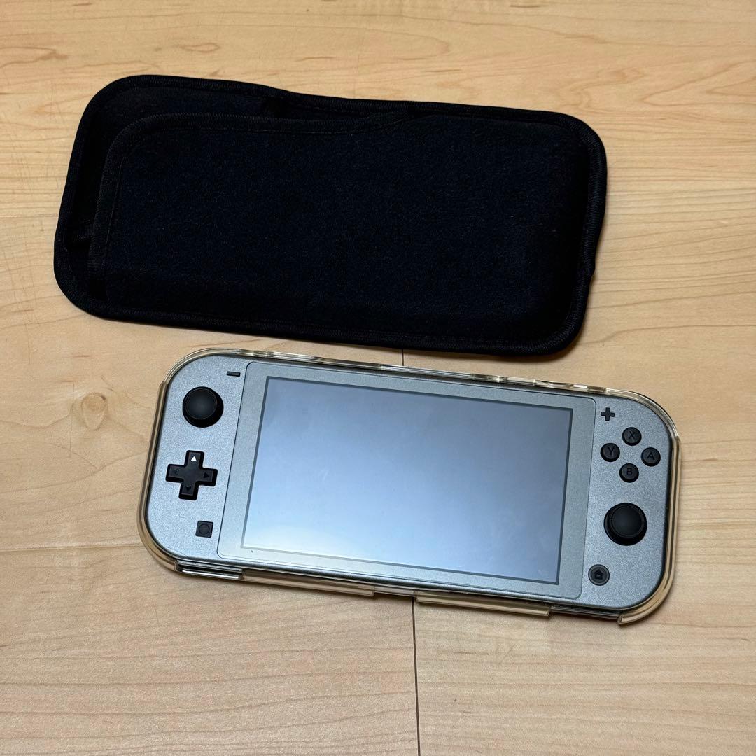 【極美品】スイッチ　ライト　ポケモン　限定