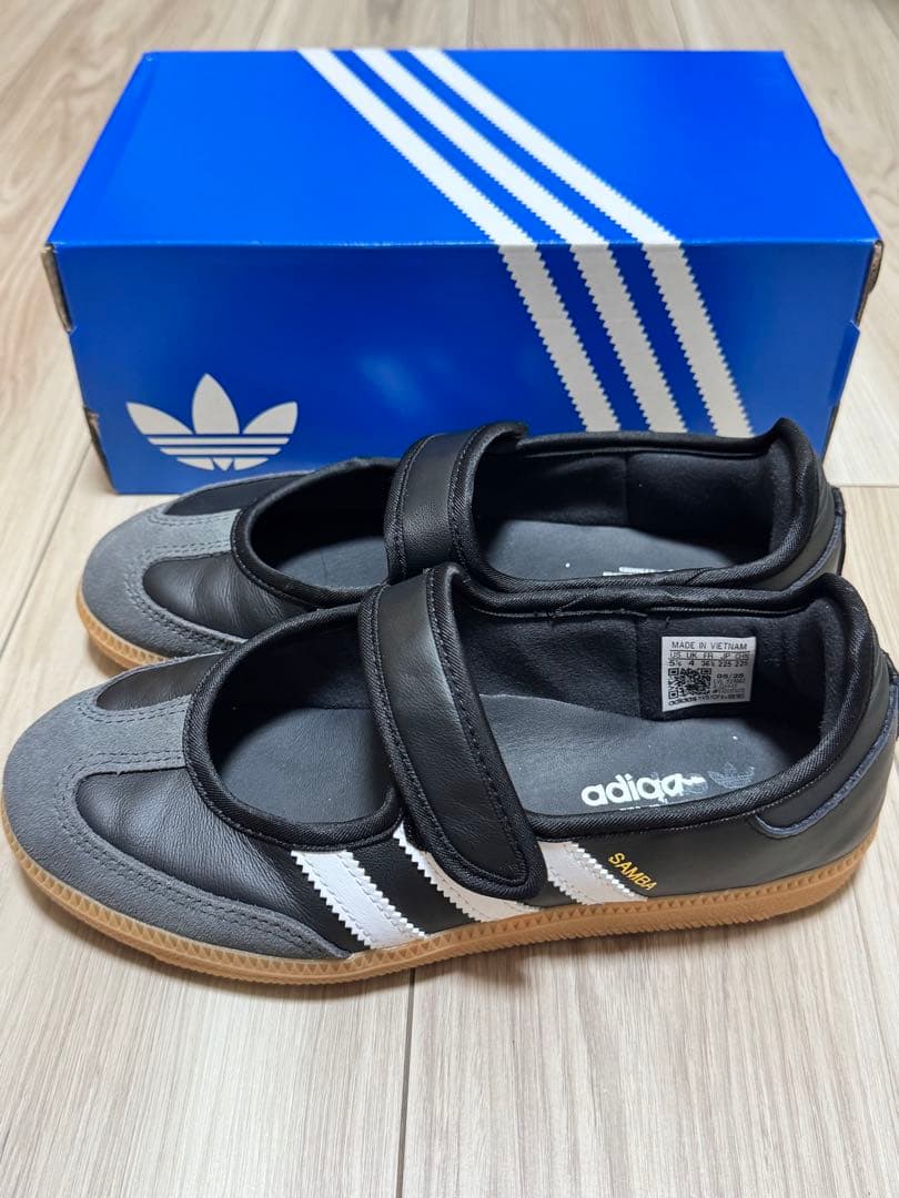 adidas Samba メリージェーン