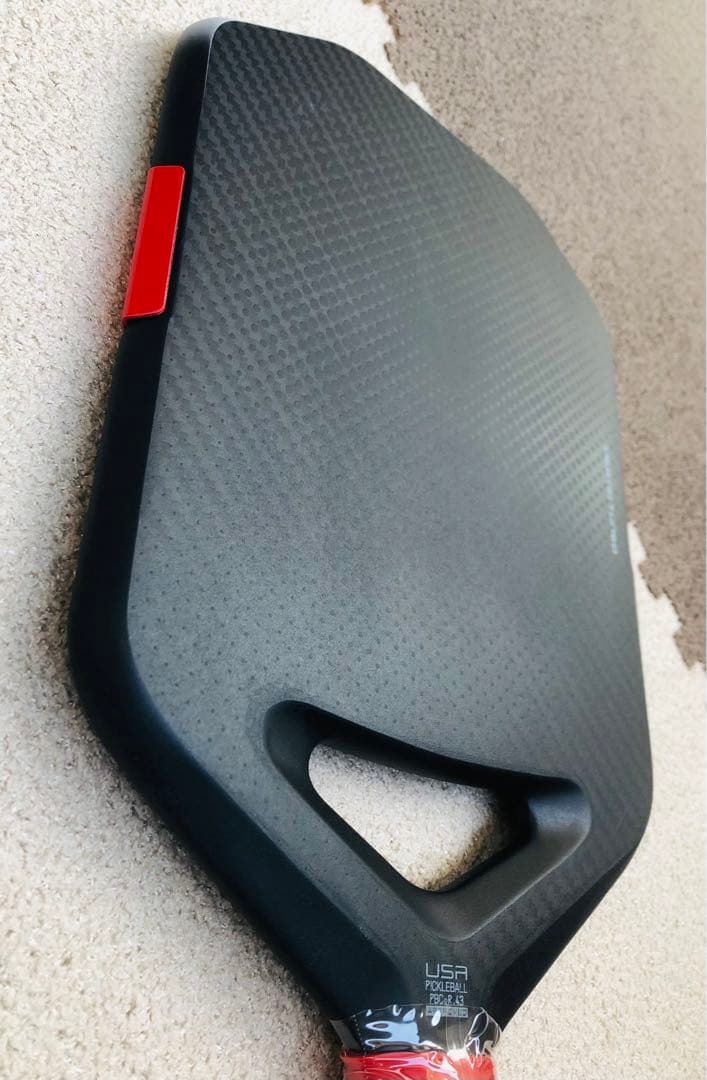 最新!! 第4世代 フォームコア テスラ プレイド ピックルボール パドル