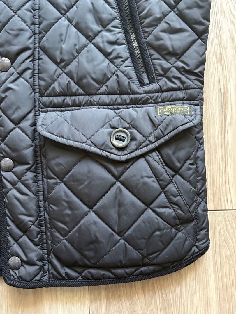 キルティングダウンベスト