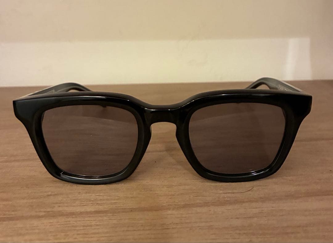 challengerサングラス　グリーンレンズ