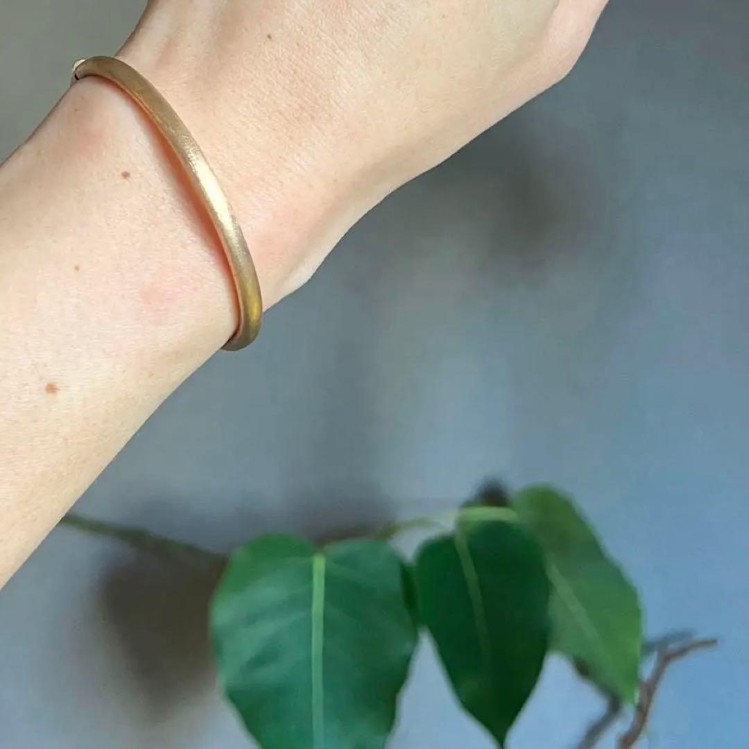 豪華　K18 バングル　ピンクゴールド　マットよりのスターダスト加工