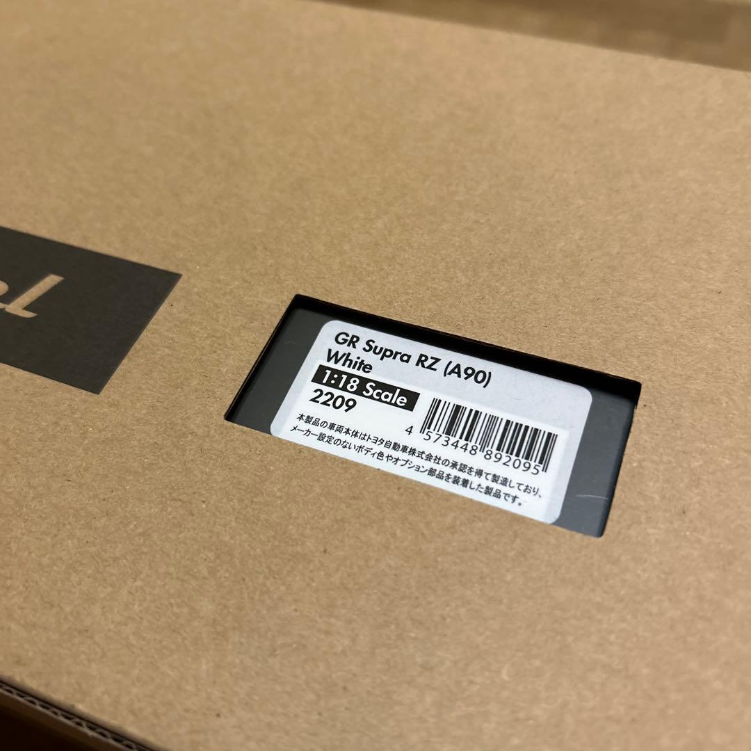 イグニションモデル1/18 GRスープラRZ ライトカスタム仕様