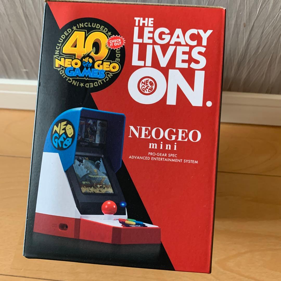 新品、未開封ネオジオミニ NEOGEO ➕PAD WHITE✖️2➕ケーブルセット