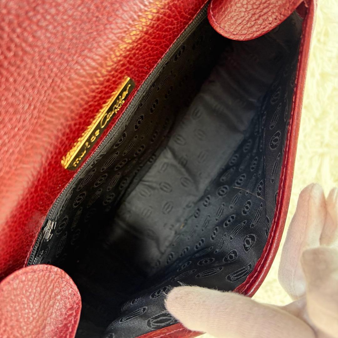 未使用級✨カルティエ ショルダーバッグ マストライン フラップ 背面Cドゥ金具