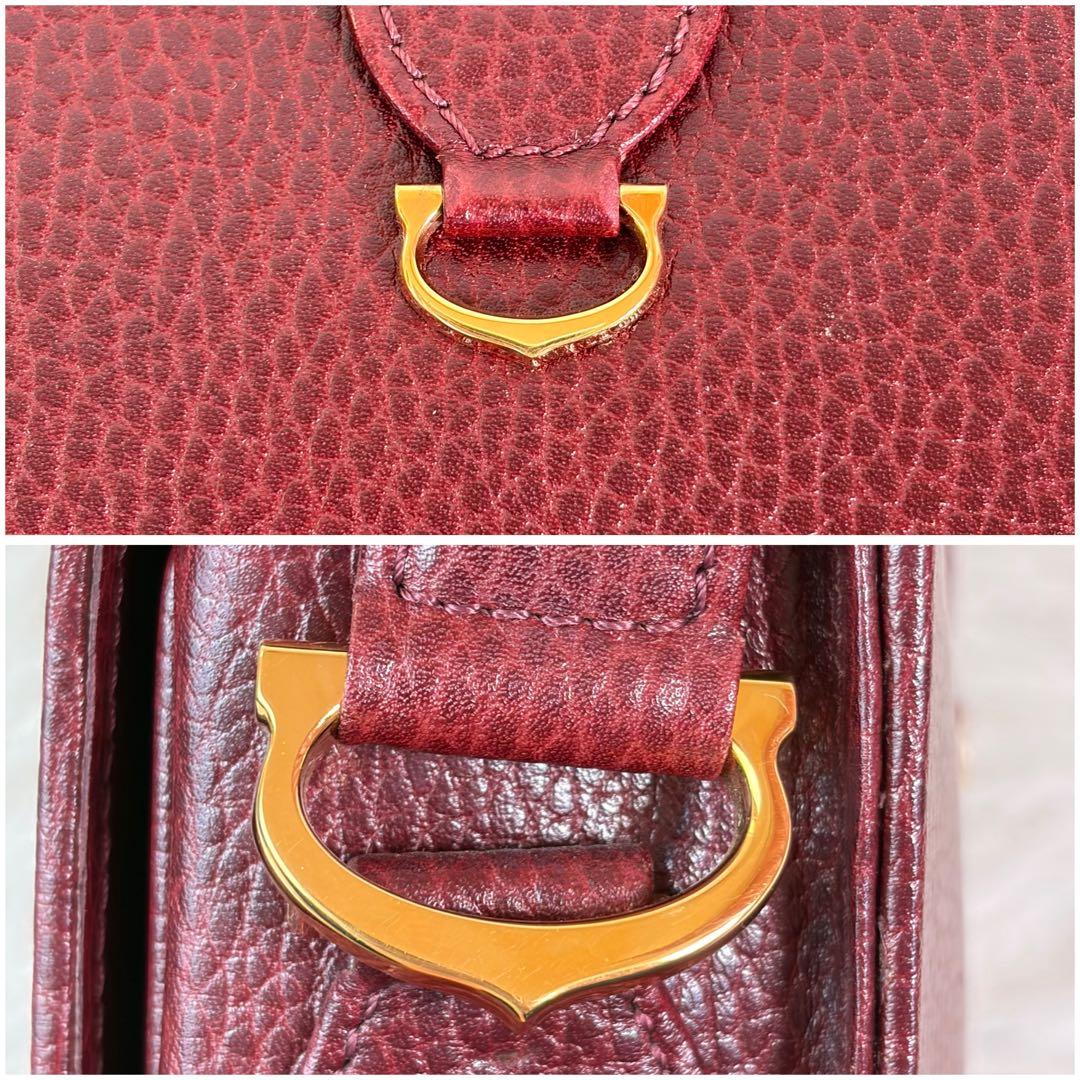 未使用級✨カルティエ ショルダーバッグ マストライン フラップ 背面Cドゥ金具
